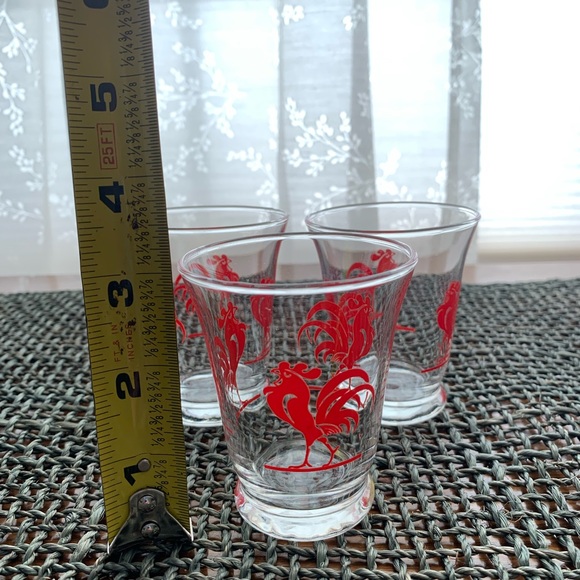 Set of 3 MCM Vintage Anchor Hocking Red Rooster Juice Shot Glasses - Picture 7 of 9